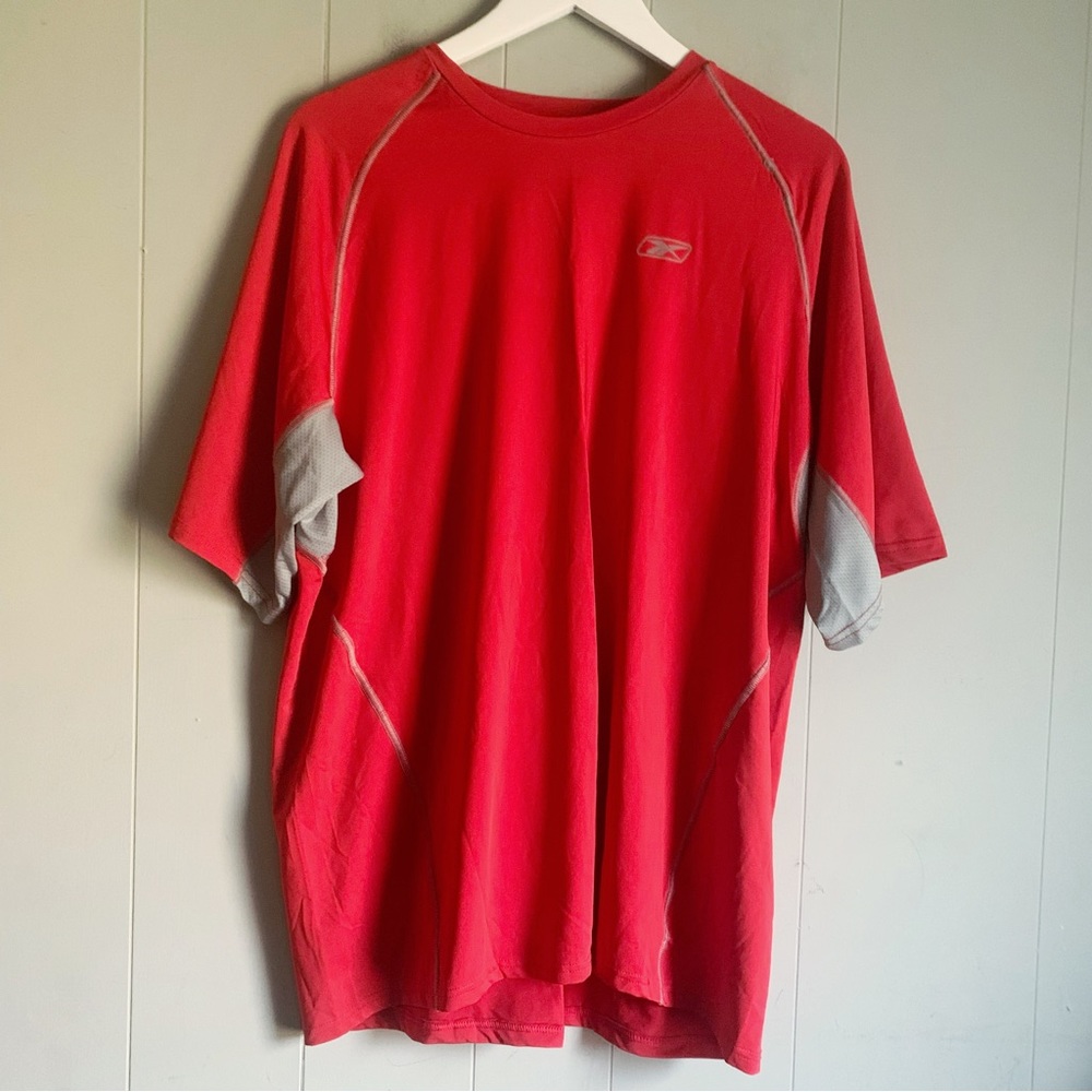 REEBOK Red & Gray Fitted Short Sleeve Performance Tee XL